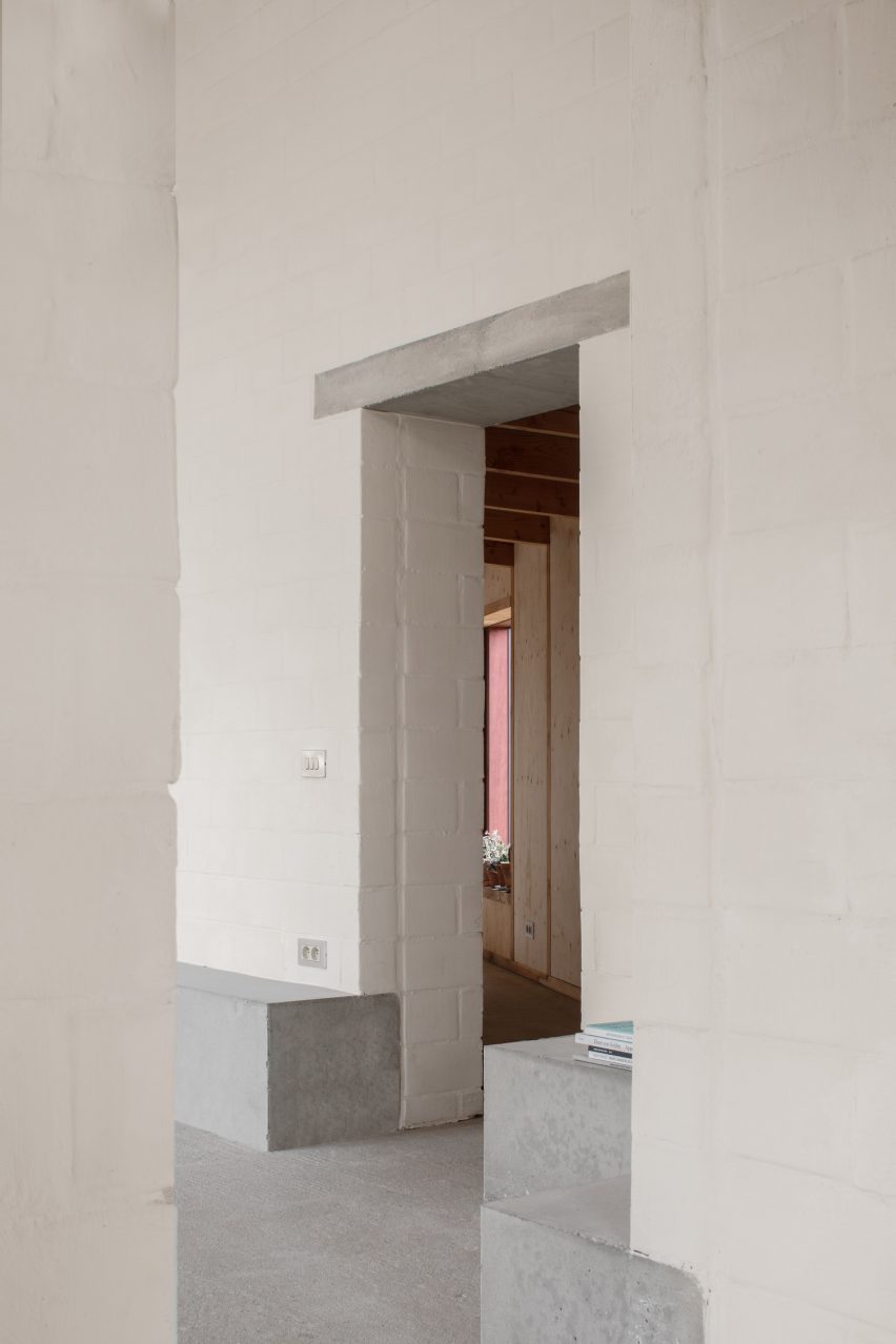 Stief Desmet studio by Graux & Baeyens Architecten