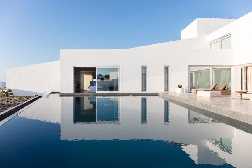 Summer Villa in Santorini, Greece by Kapsimalis Architects