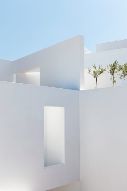 Summer Villa in Santorini, Greece by Kapsimalis Architects