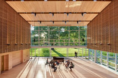 Linde Center for Music and Learning by William Rawn Associates Architects, Inc.