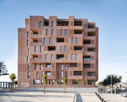 The New Brick Tectonic, Malaga, Spain, by Muñoz Miranda Architects