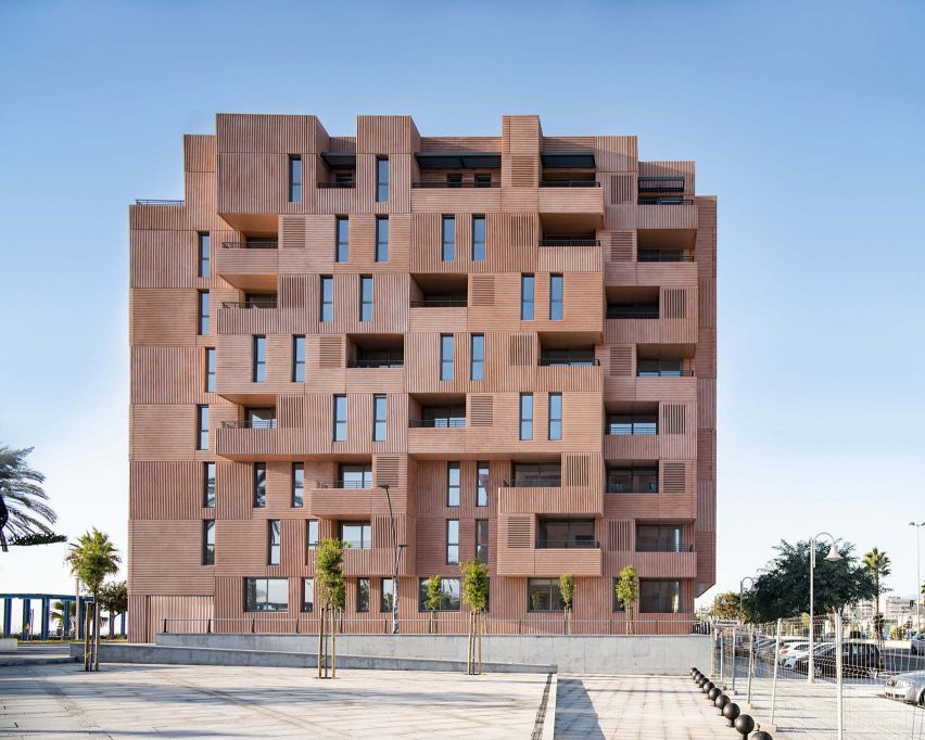 The New Brick Tectonic, Malaga, Spain, by Muñoz Miranda Architects