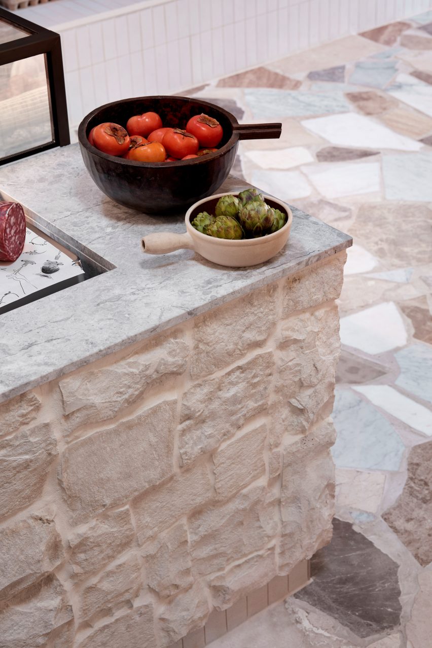 Via Porta by Studio Esteta