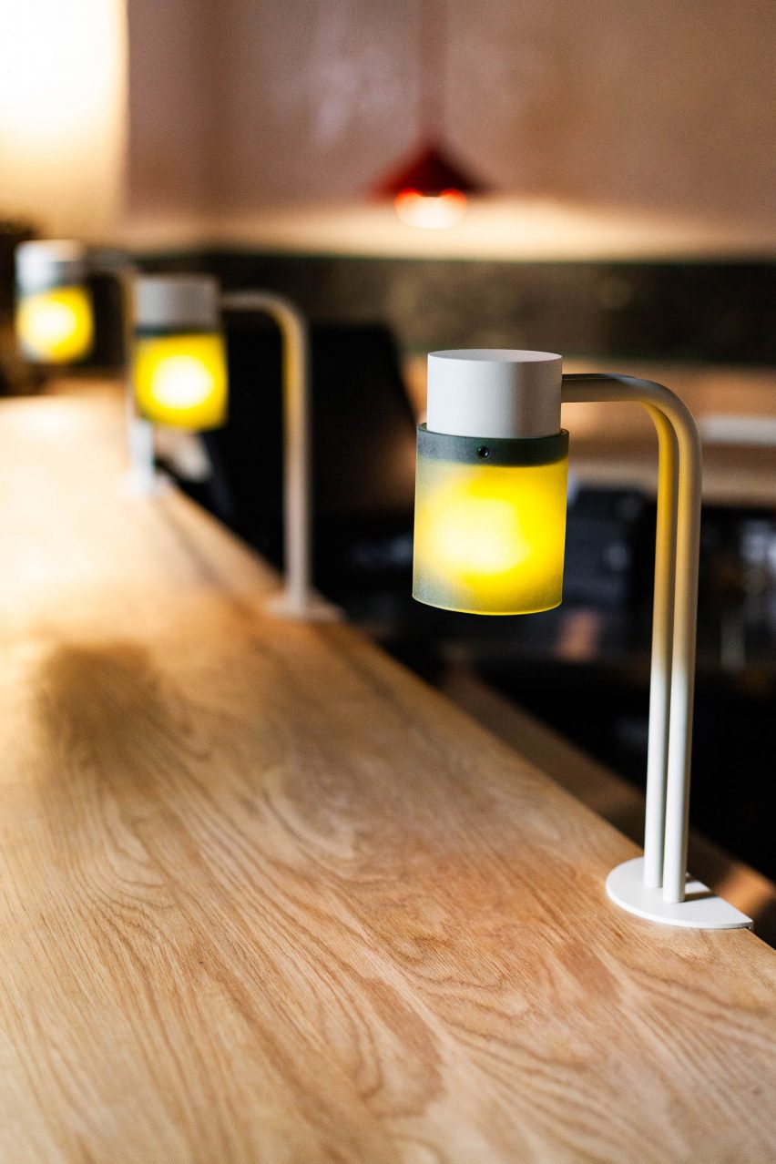vinvinvin wine bar by Menard Dworkind
