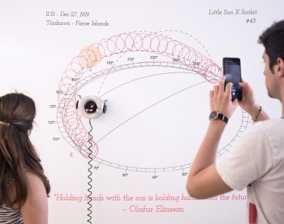 Write and Erase by Olafur Eliasson and Carlo Ratti Little Sun Scribit
