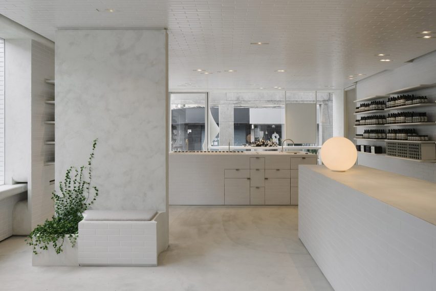 Aesop Daan Signature Store by Mlkk Studio
