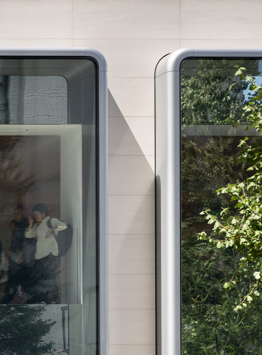 Apple Store Apple Marunouchi, Tokyo, by Foster + Partners