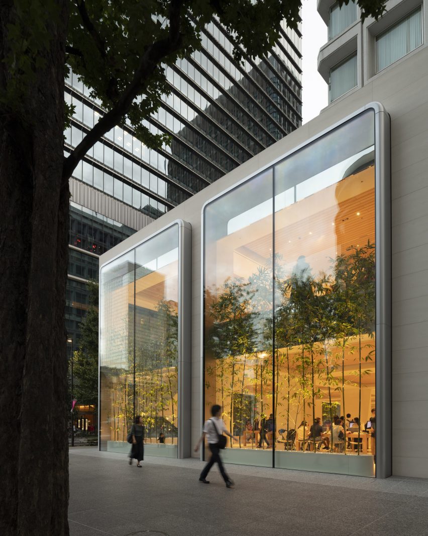 Apple Store Apple Marunouchi, Tokyo, by Foster + Partners