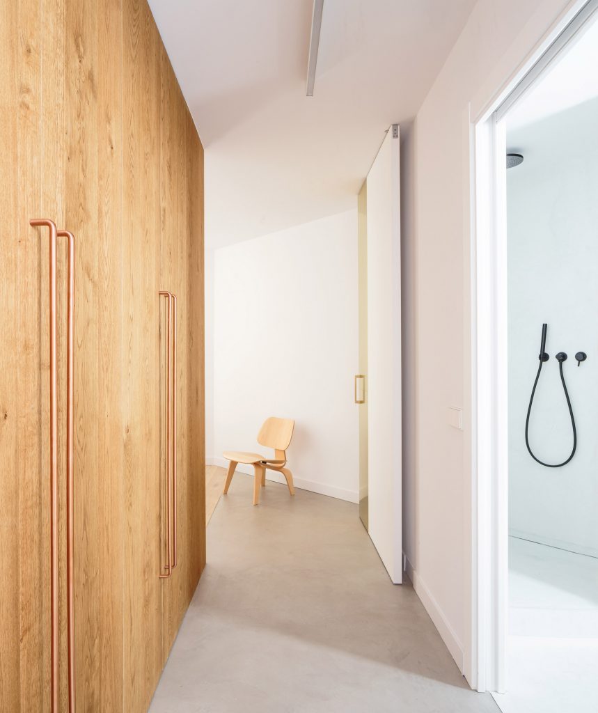 Atic Aribau by Raúl Sanchez Architects