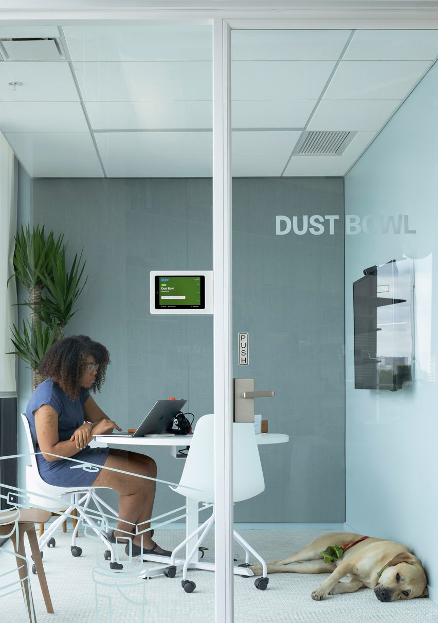 BARKBOX Office by NBBJ