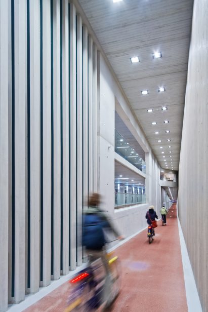 World's biggest bicycle park at Utrecht Centraal by Ector Hoogstad Architecten