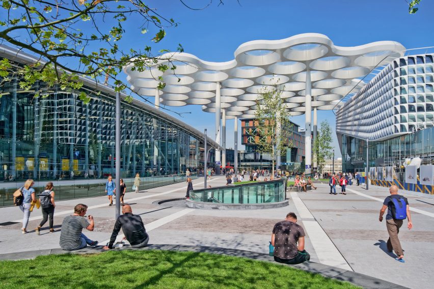 The "world's biggest bicycle parking" at Utrecht Centraal by Ector Hoogstad Architecten