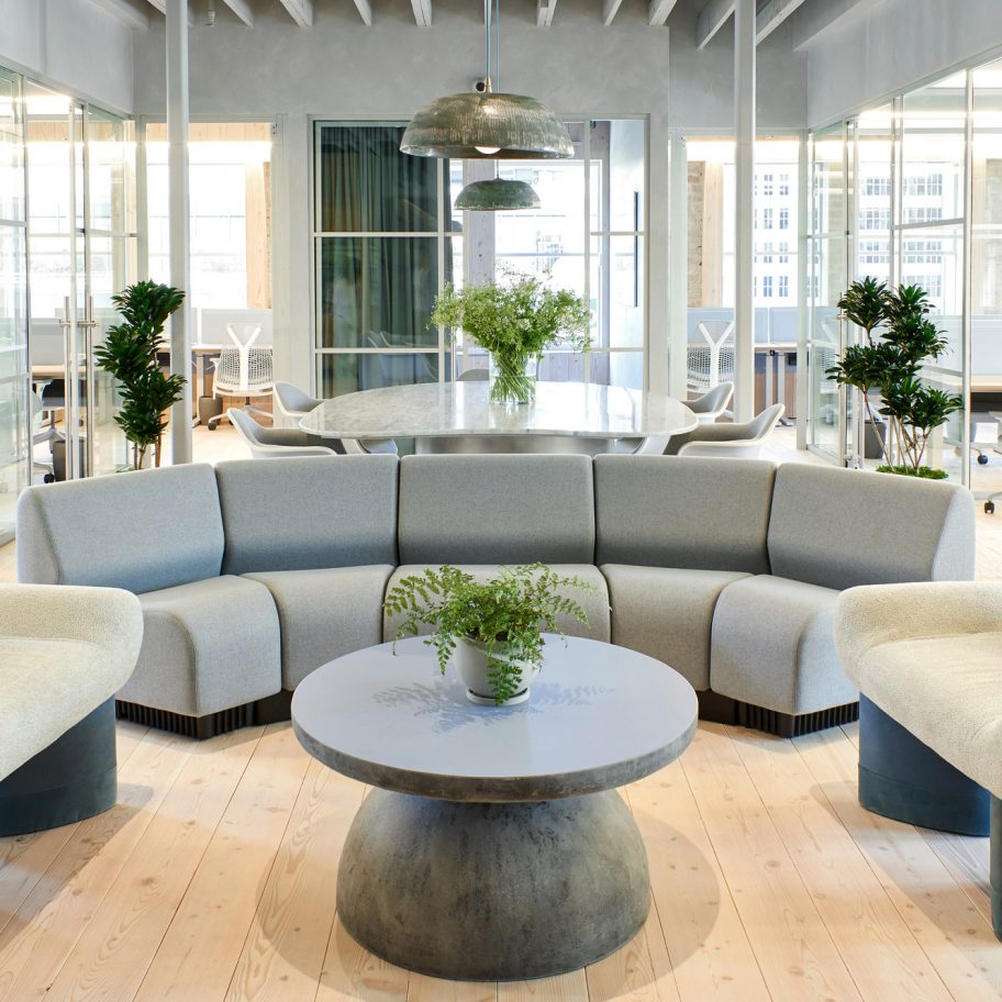 Canopy Workspace by Yves Behar and Amir Mortazavi