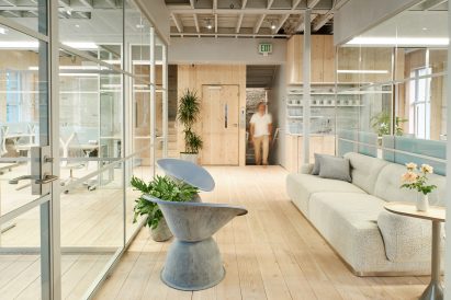 Canopy Workspace by Yves Behar and Amir Mortazavi