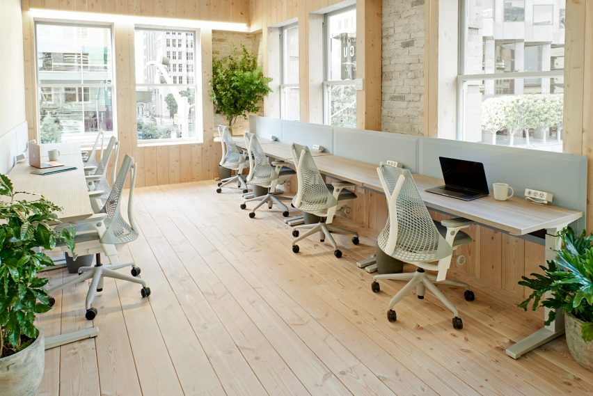 Canopy Workspace by Yves Behar and Amir Mortazavi