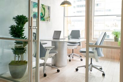 Canopy Workspace by Yves Behar and Amir Mortazavi