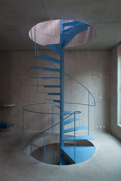 Casa do Monte by Leopold Banchini and Daniel Zamarbide
