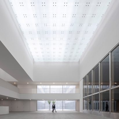 Eurartisanat Chambre de Métiers et de l'Artisanat des Hauts-de-Franc by kaan Atchitecten