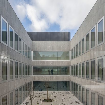 Eurartisanat Chambre de Métiers et de l'Artisanat des Hauts-de-Franc by kaan Atchitecten