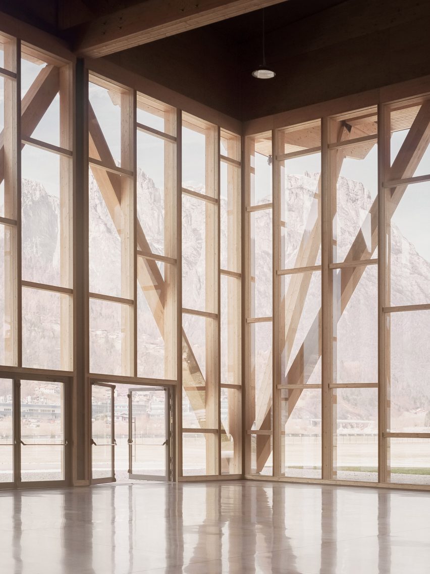 Conference and Convention Centre by Emanuele Bressan and Andrea Botter