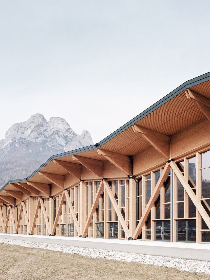 Conference and Convention Centre by Emanuele Bressan and Andrea Botter