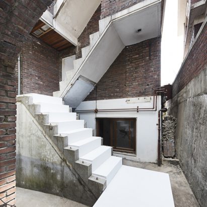 Welcome and illusion of life by ArchiWorkshop
