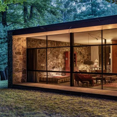 Eliot Noyes Family home by Eliot Noyes