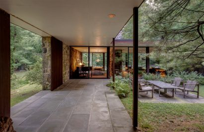 Eliot Noyes Family home by Eliot Noyes