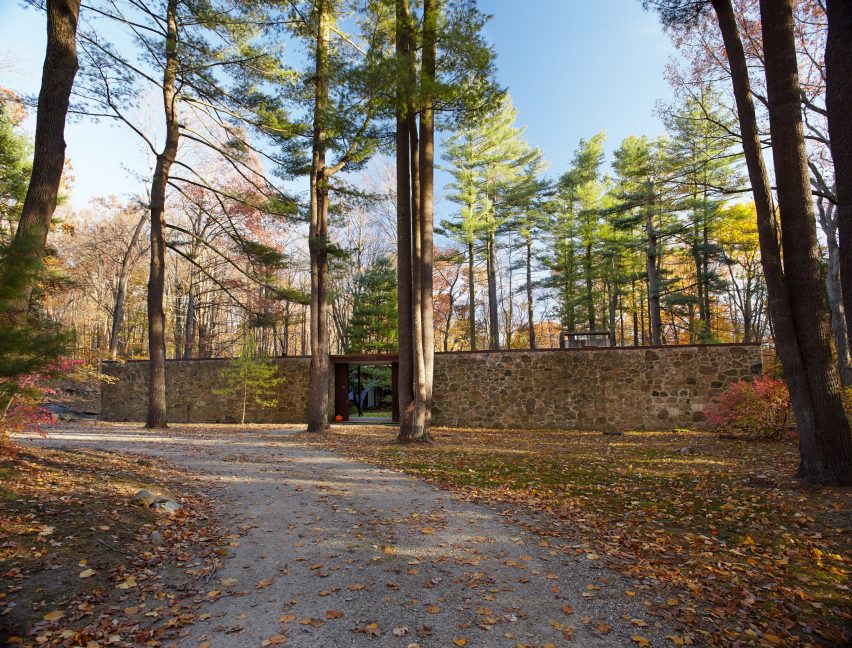 Eliot Noyes Family home by Eliot Noyes