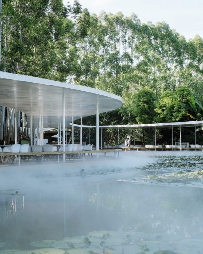 Garden Hotpot Restaurant by MUDA Architects
