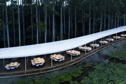 Garden Hotpot Restaurant by MUDA Architects