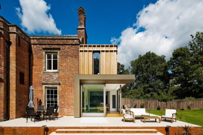 Gatti House by Adam Knibb Architects