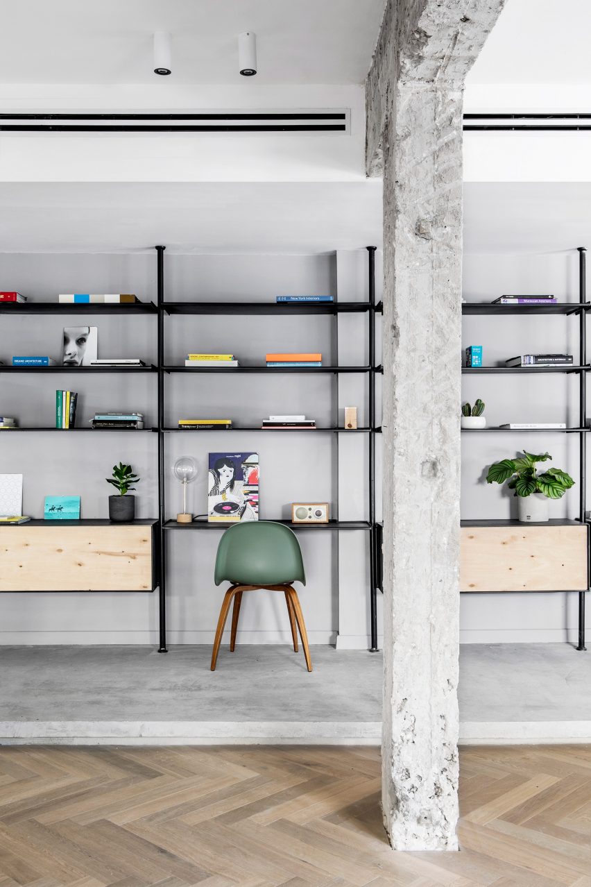 Habima Square apartment by Maayan Zusman