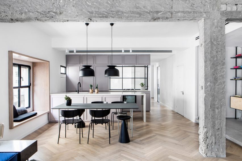 Habima Square apartment by Maayan Zusman