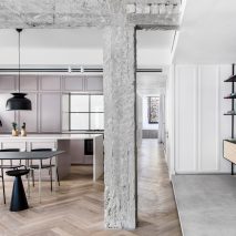 Habima Square apartment by Maayan Zusman