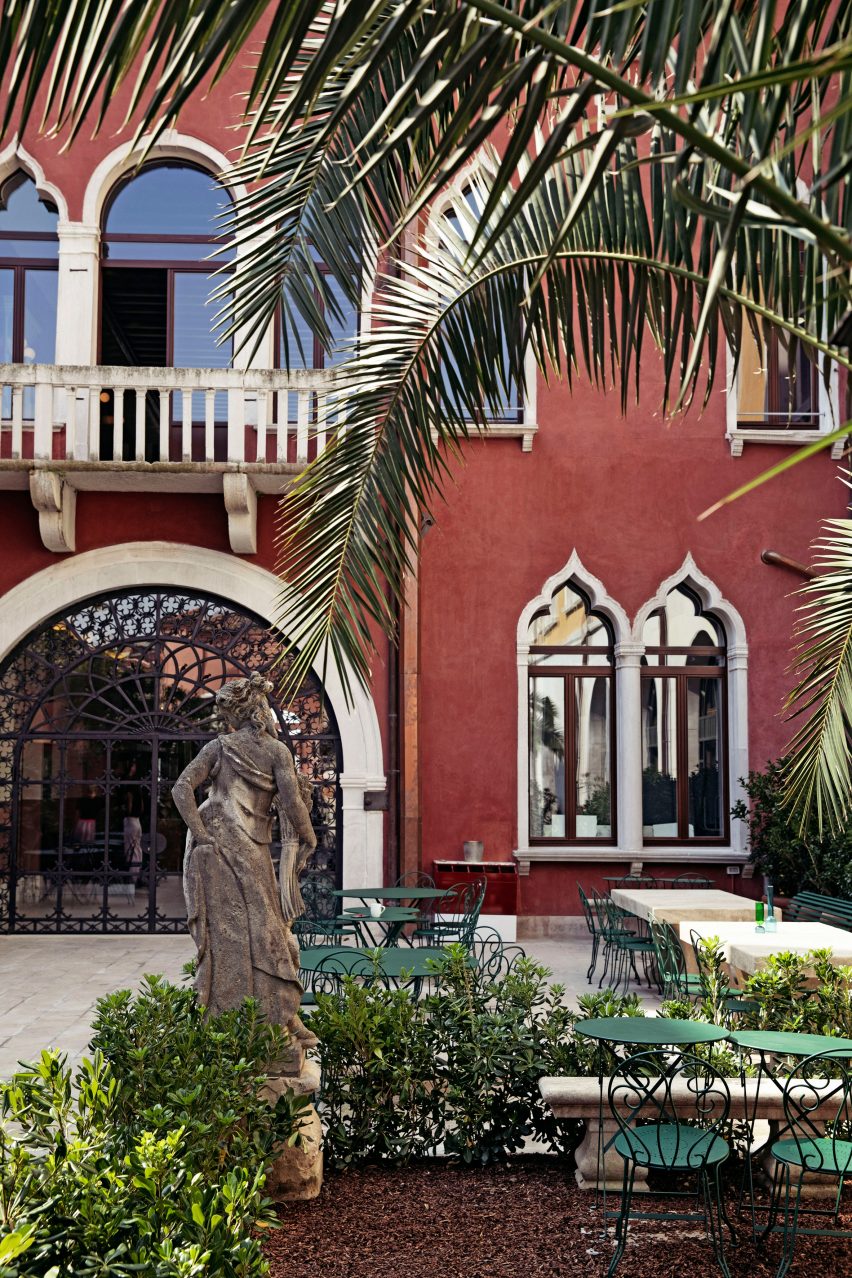 Hotel Il Palazzo Experimental, Venice, designed by DorotheÌe Meilichzon