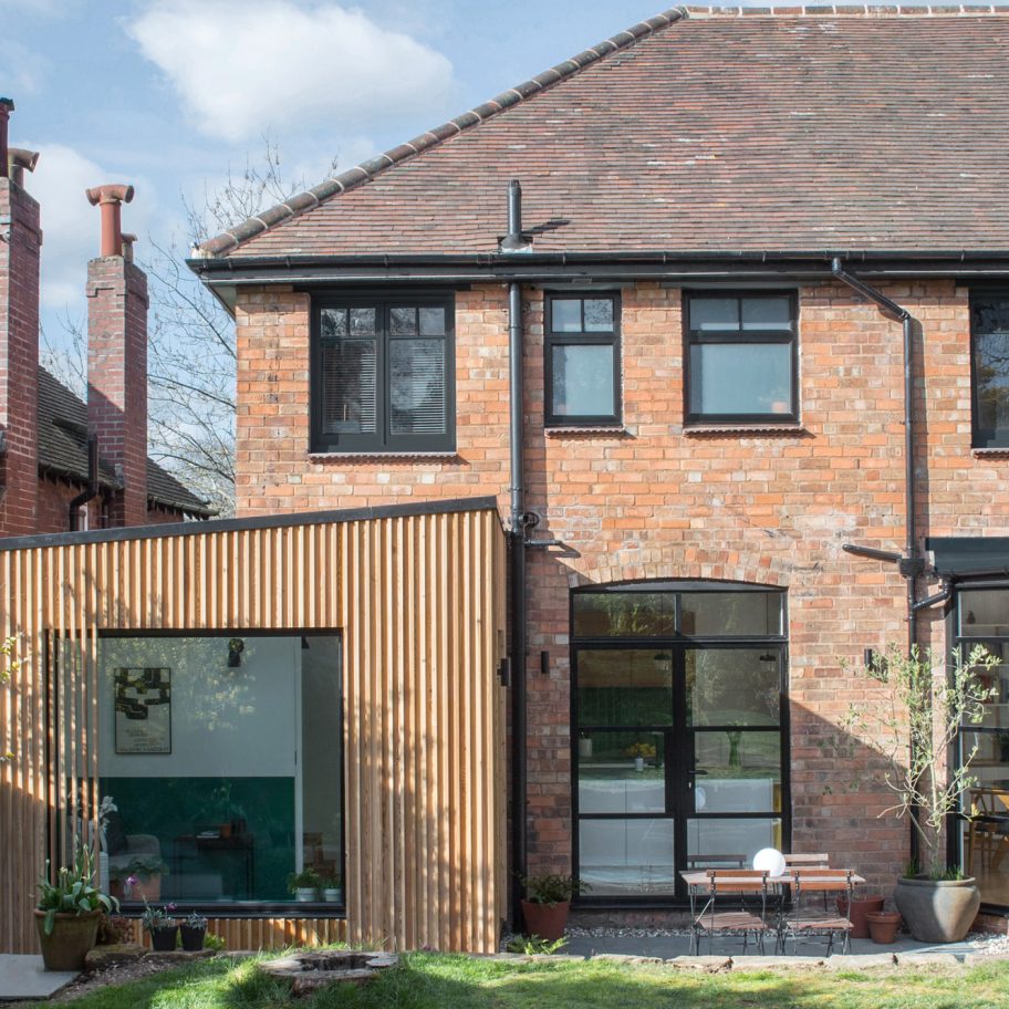 Illustrator's Botanical House by Intervention Architecture