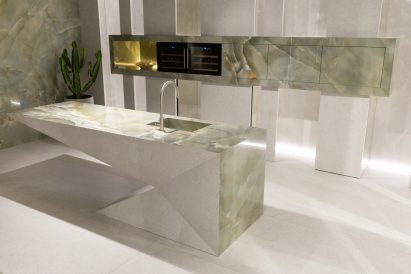Iris Ceramica designs ceramic tile collection inspired by iridescent onyx stones