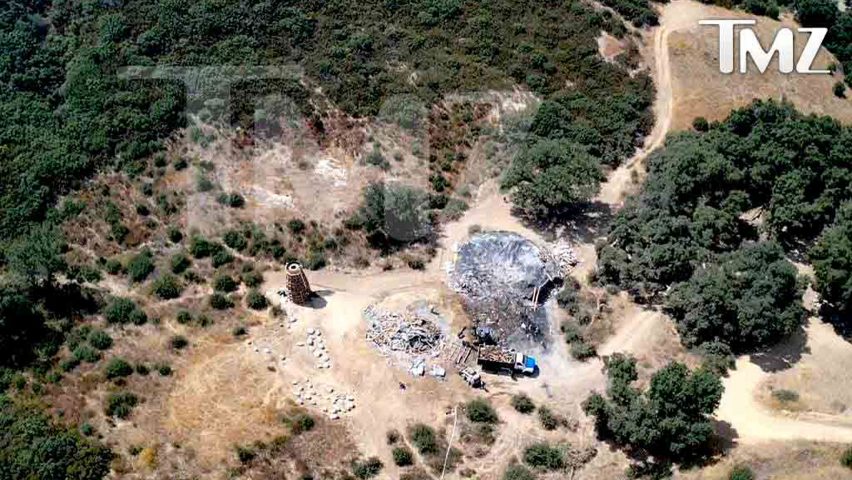 Kanye West’s dome-shaped housing prototypes are demolished