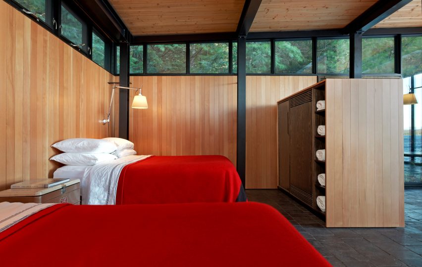 Kawagama Boathouse by Building Arts Architects