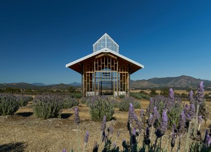 Kooroomba Chapel by Wilson Architects