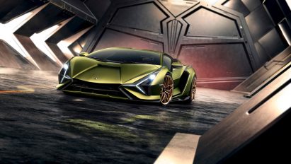 Lamborghini reveals its first hybrid production supercar