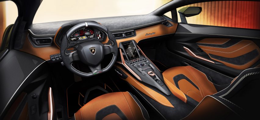 Lamborghini reveals its first hybrid production supercar