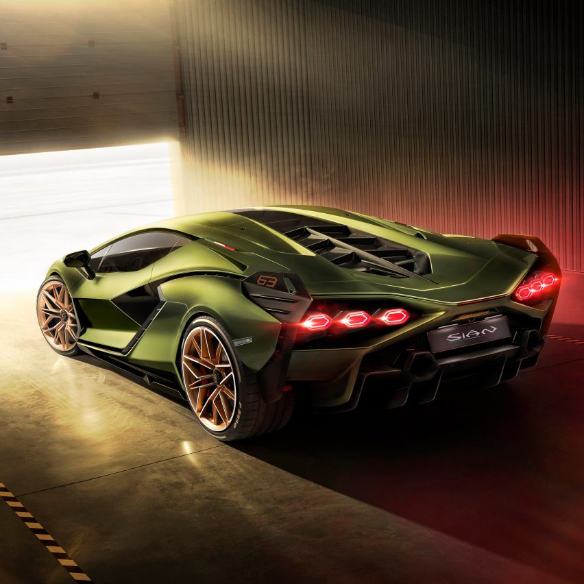 Lamborghini reveals its first hybrid production supercar