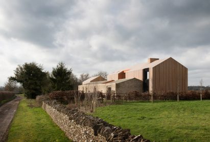 Long House by Bureau de Change