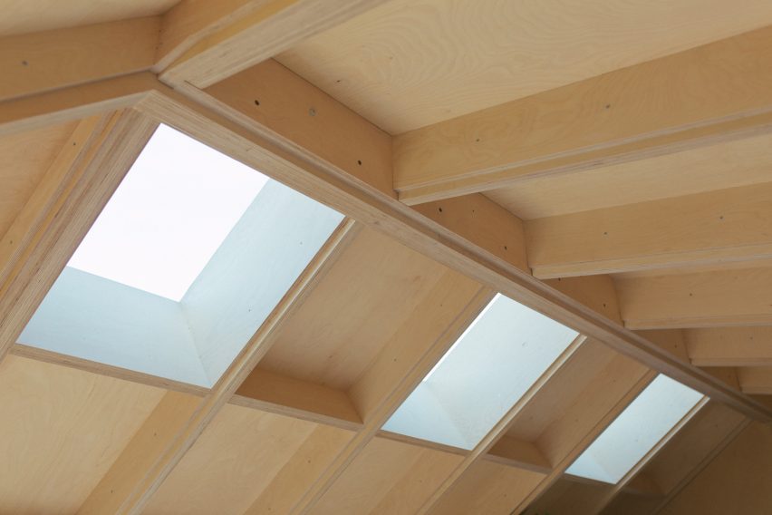 Mill Lane U-Build house extension by Studio Bark