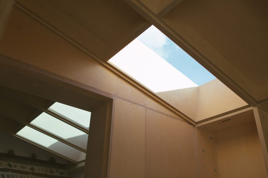 Mill Lane U-Build house extension by Studio Bark