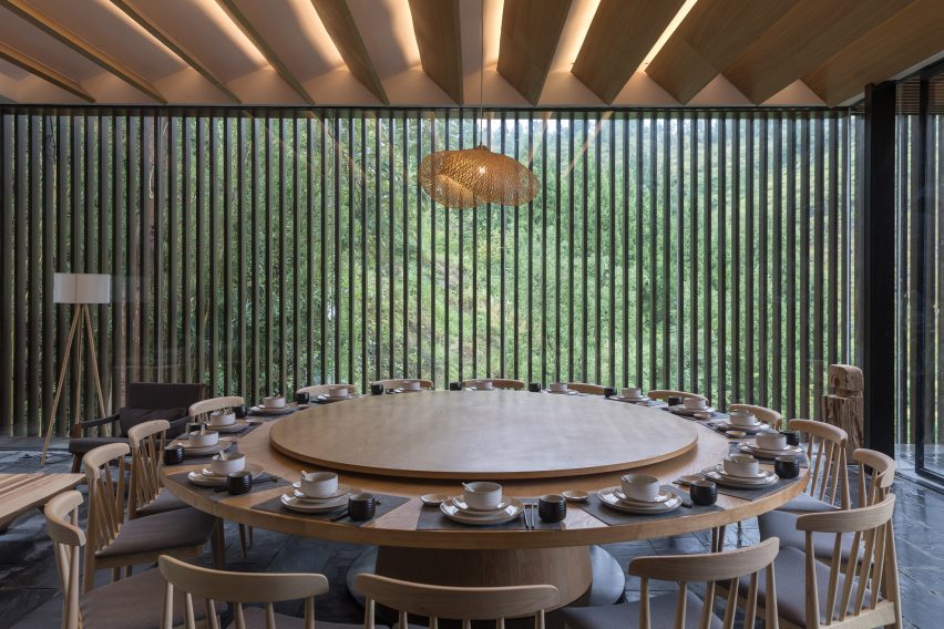 Mountain Bar and Restaurant by ZJJZ Atelier