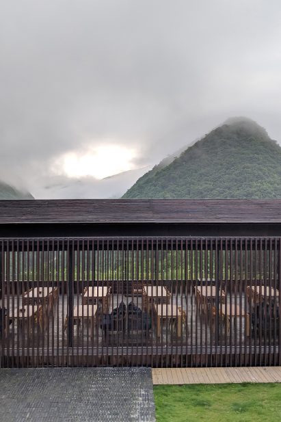 Mountain Bar and Restaurant by ZJJZ Atelier
