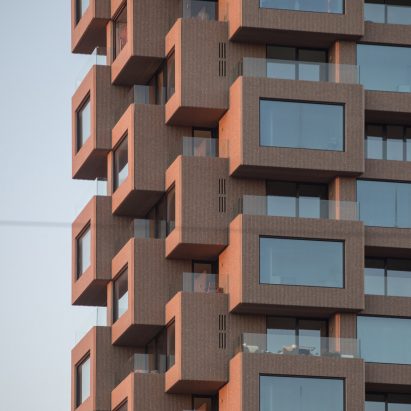 Five roles for senior architects and designers on Dezeen Jobs including positions at OMA and Harrods